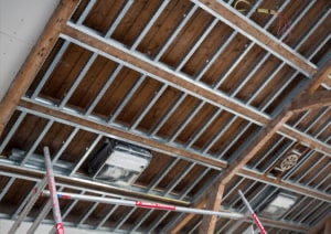 Metalstud plafond voor woningen