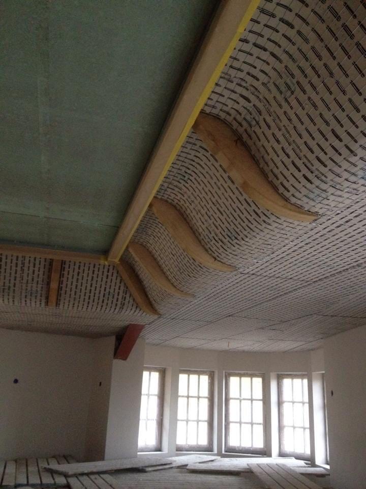 Stukanet plafonds in woningen